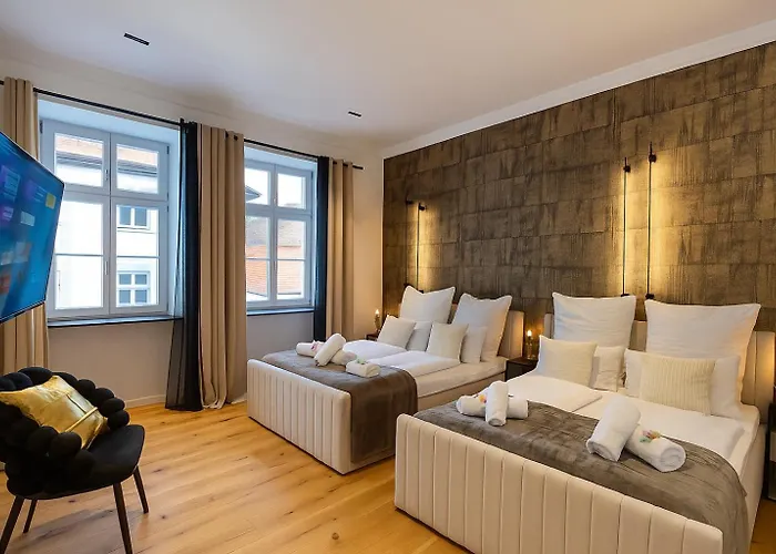 Namaste Homes - Luxus-apartment Mit Whirlpool & Garage * באד וינדסהיים