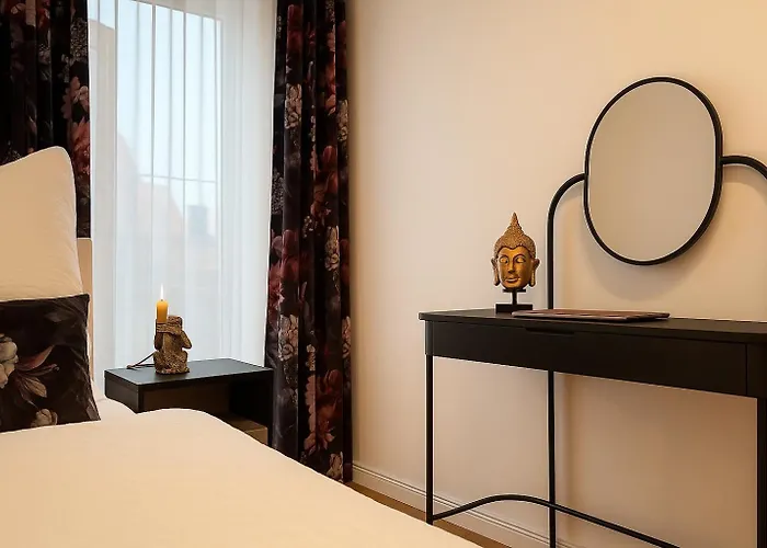 Namaste Homes - Luxus-apartment Mit Whirlpool & Garage