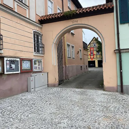 Namaste Homes - Luxus-apartment Mit Whirlpool & Garage Lejlighed Bad Windsheim