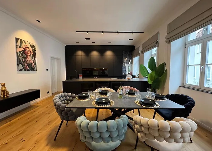 Διαμέρισμα Namaste Homes - Luxus-apartment Mit Whirlpool & Garage Bad Windsheim